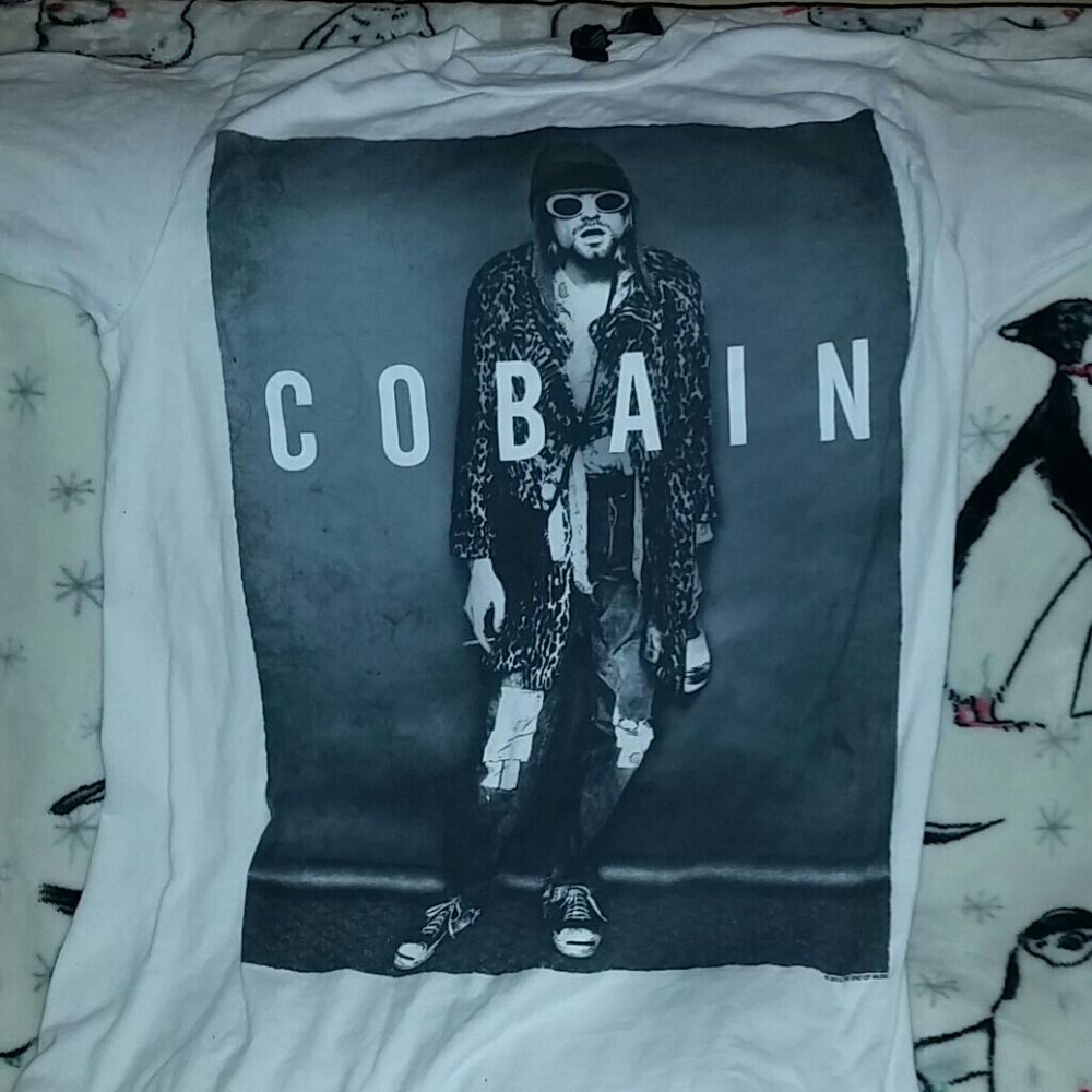 Kurt Cobain Nirvana shirt